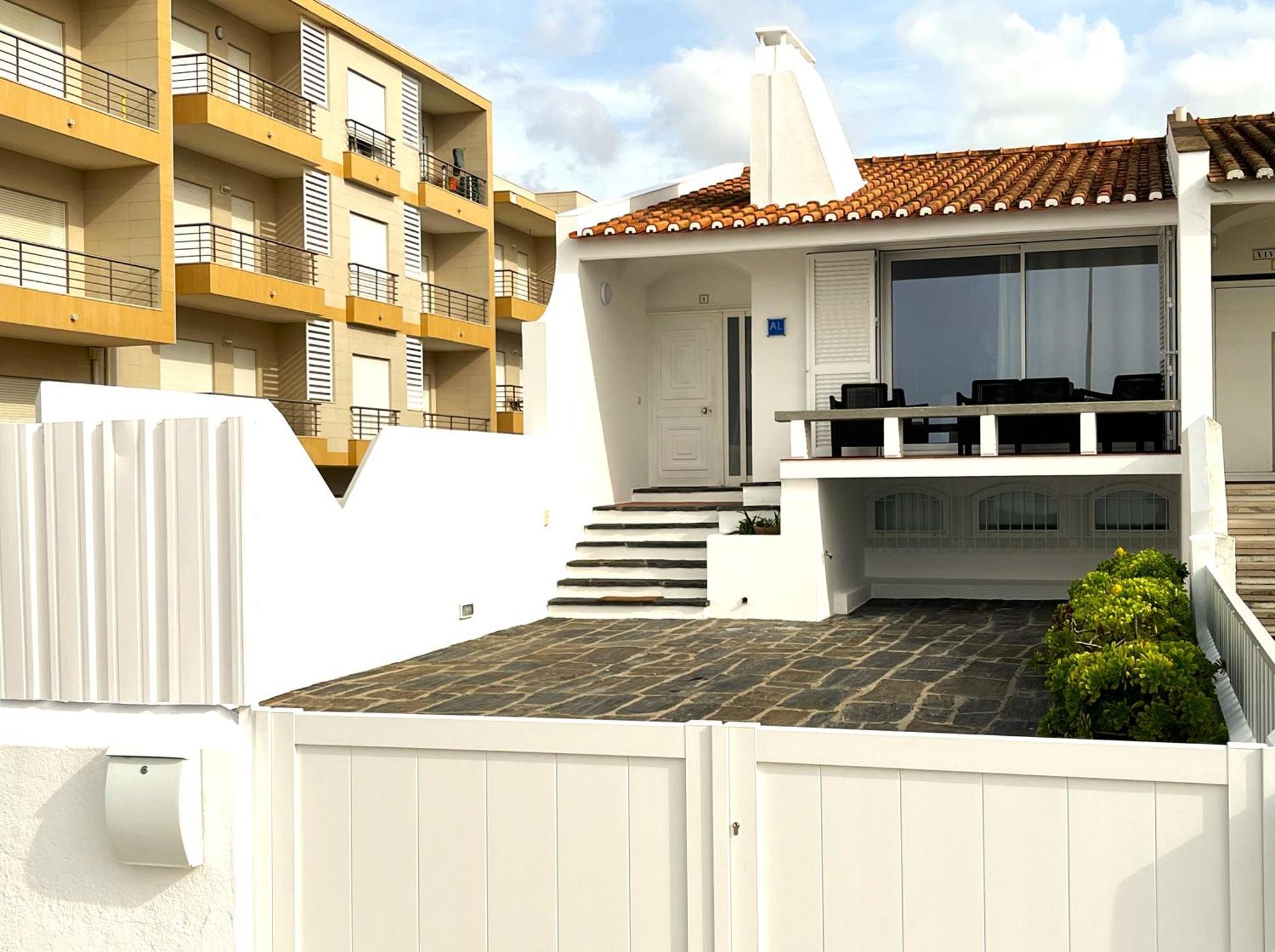 ナザレ Casa Do Mar -Sea Houseヴィラ エクステリア 写真